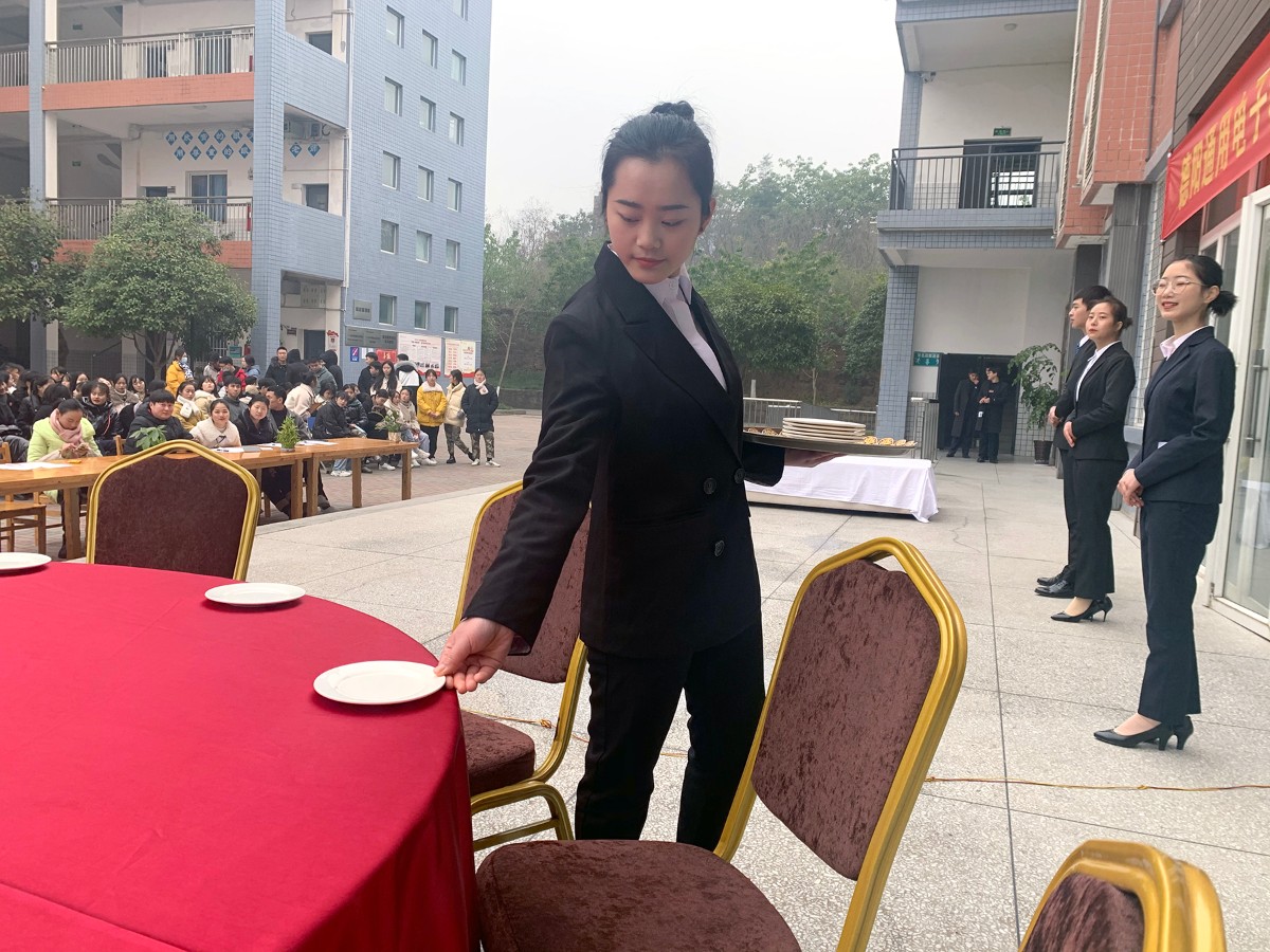 摆台1.JPG