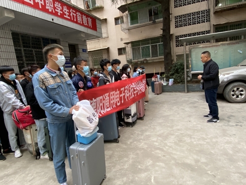 7111a061c214d23a.jpg