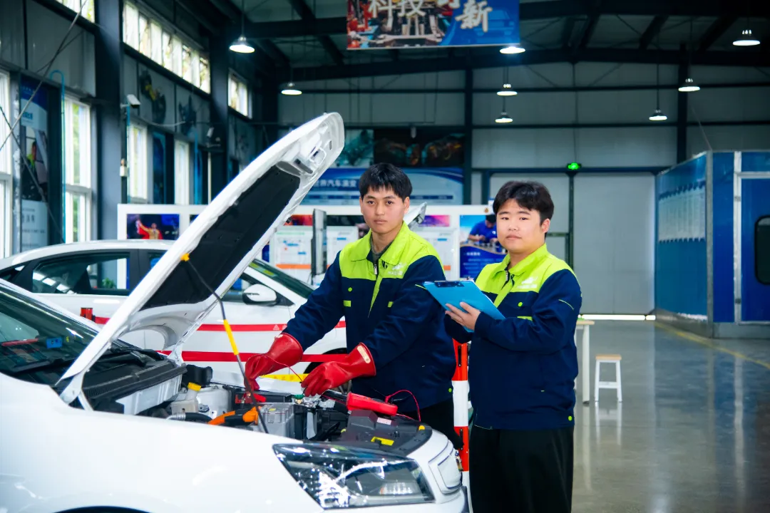 黄平 文浩轩.jpg